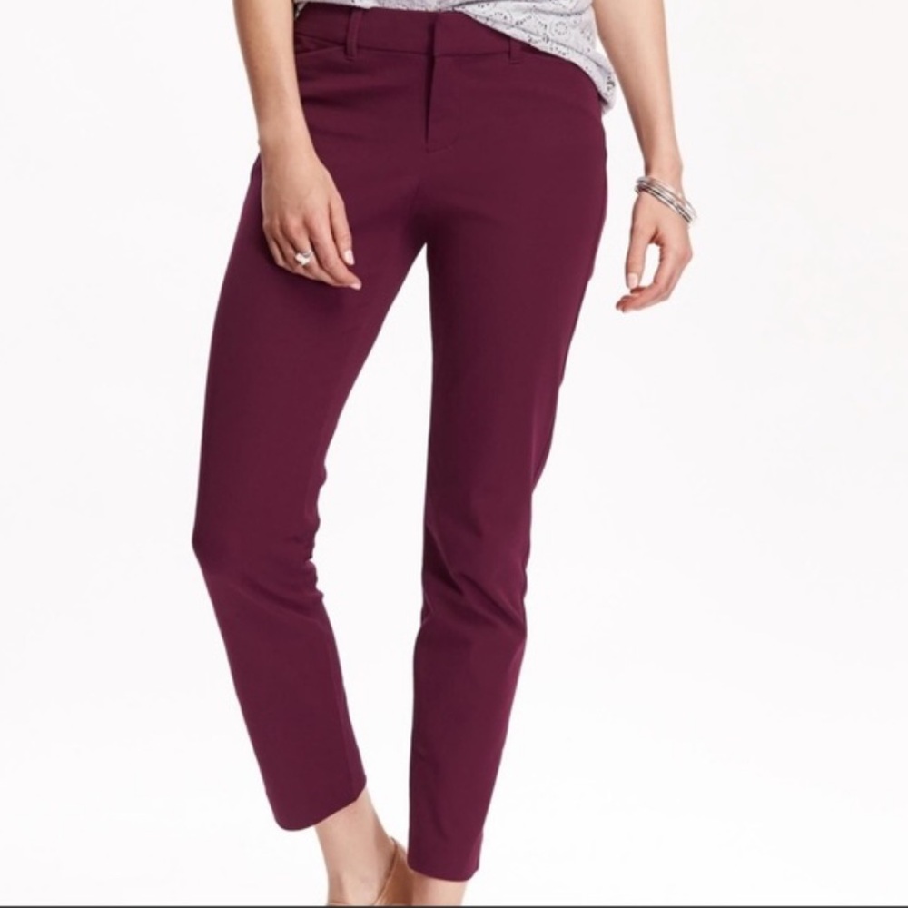 Old Navy Maroon High-Rise Pixie Trousers size 8